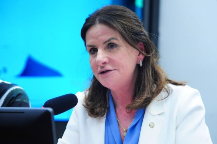 Relatora apresentará parecer sobre PEC do Piso da Enfermagem na terça-feira