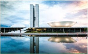 Congresso suspende visitação institucional neste sábado