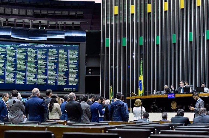 Aprovada adaptação nas regras para abertura de créditos para recompor despesas de pessoal