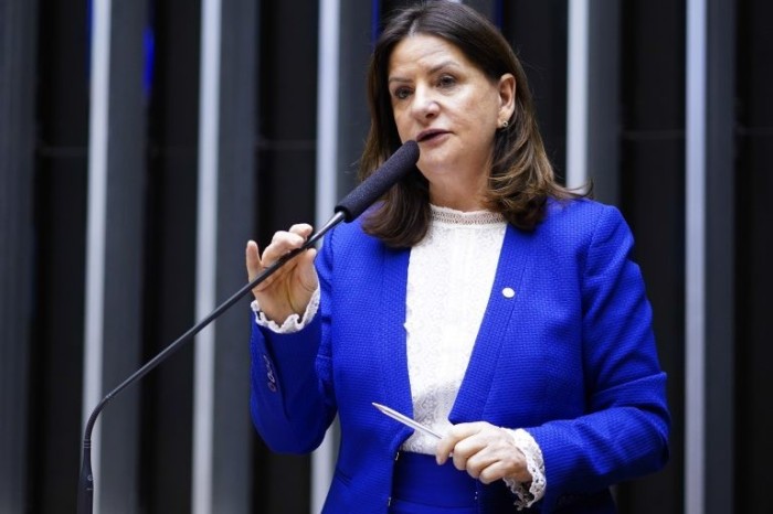 Projeto obriga setor privado a notificar governo sobre exames para rastreio de câncer