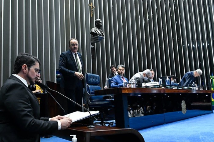 Projeto sobre armas para caçadores e atiradores desportivos aguarda votação