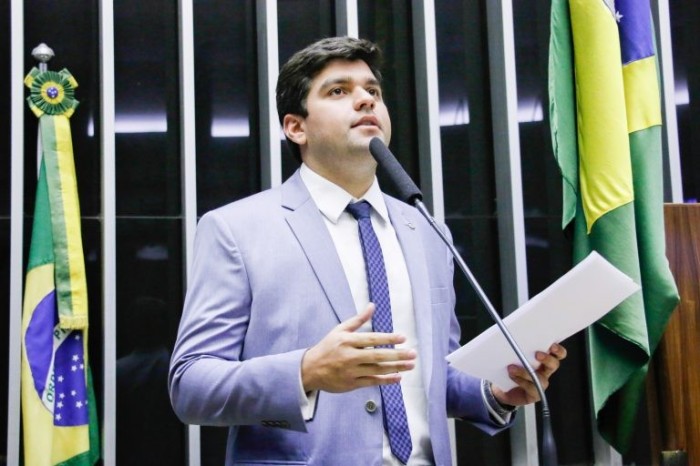 Projeto estabelece punição para quem não denuncia violência contra pessoa com deficiência