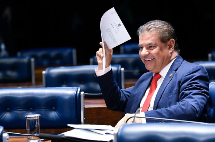 Senado aprova criação de programa para acompanhar pacientes com câncer de mama