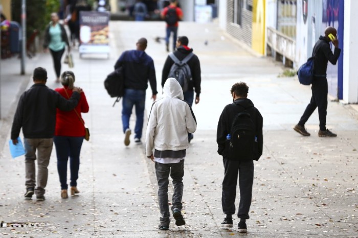 Frente fria deve derrubar termômetros no Sul, Sudeste e Centro-Oeste