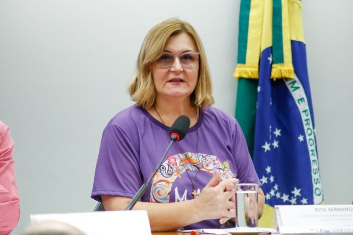 Kokay: existe um esquema de acobertamento dos crimes na empresa - (Foto: Elaine Menke/Câmara do Deputados)