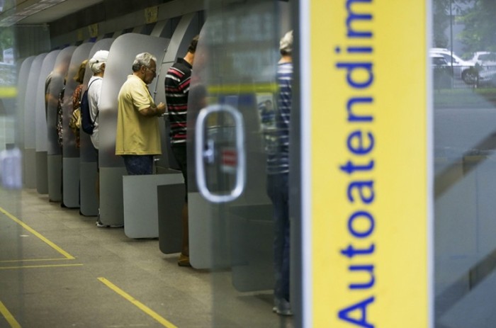Plenário analisa nesta terça medidas provisórias prestes a perder validade