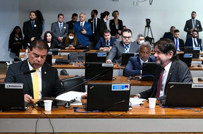 CAE aprova autorização de empréstimos externos para prefeituras e governos estaduais