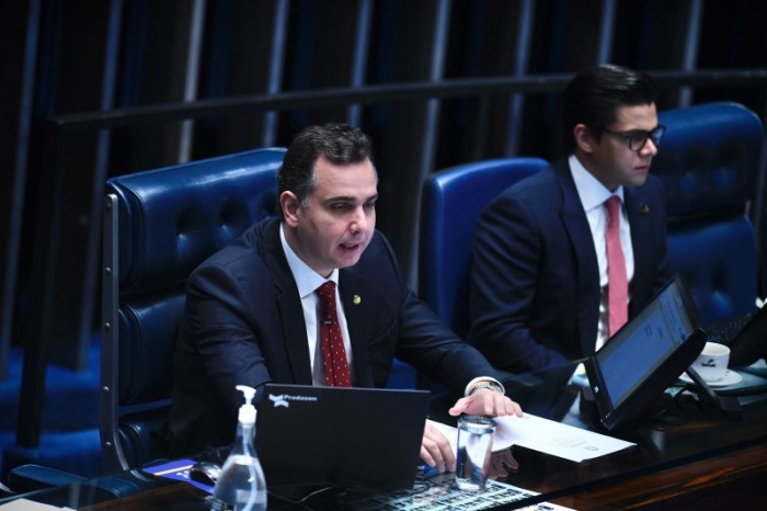 Pacheco e outros senadores repudiam atentado contra Cristina Kirchner