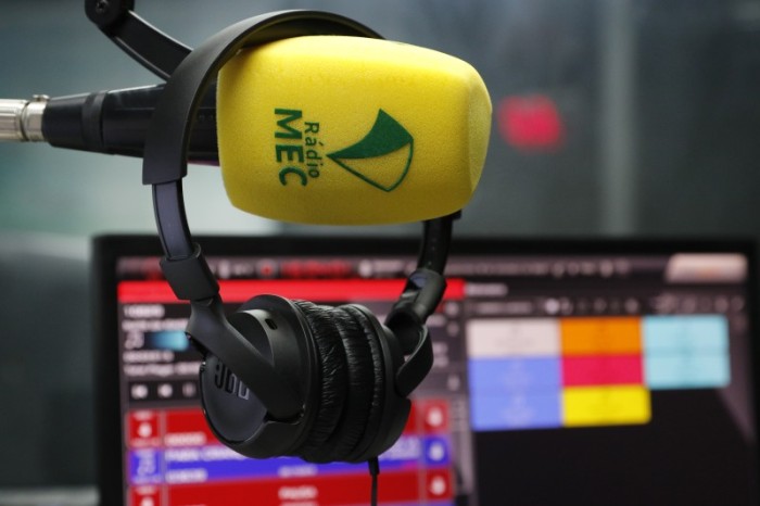 Programação especial marca 99 anos da Rádio MEC