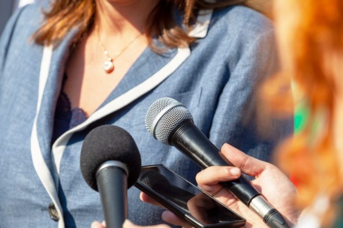 Campanha mobiliza Congresso e diferentes instituições para combater violência política contra mulheres