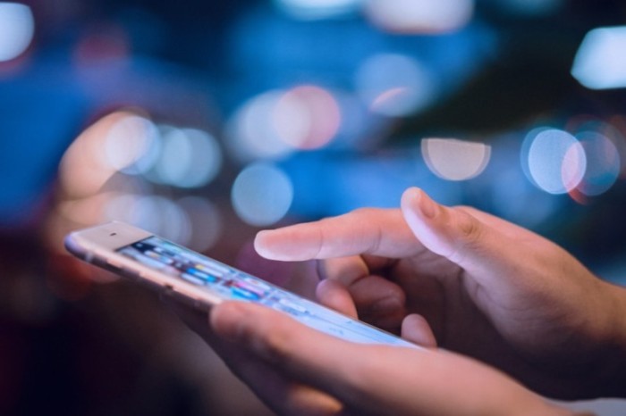 Proposta em tramitação na Assembleia Legislativa quer obrigar que concessionárias prestadoras do serviço de telecomunicações disponibilizem nos aplicativos opção de cancelamento e alteração de planos e contratos. / Créditos: Freepik