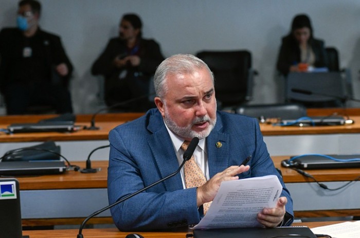 CCT discute MP que limita uso de recursos do fundo de ciência e tecnologia