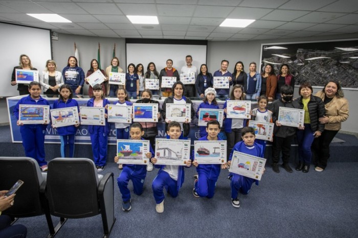 Foto: Claudio Neves/Portos do Paraná