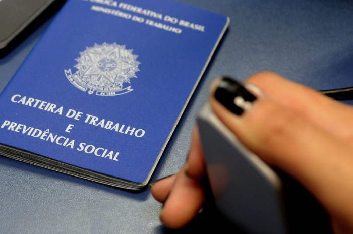 Quase 200 vagas de emprego na Asa Norte nesta segunda-feira (17)