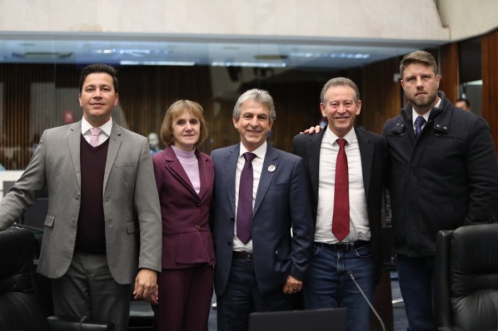 Oposição pede que governador adote providências para desbloquear rodovias. / Créditos: Dálie Felberg/Alep