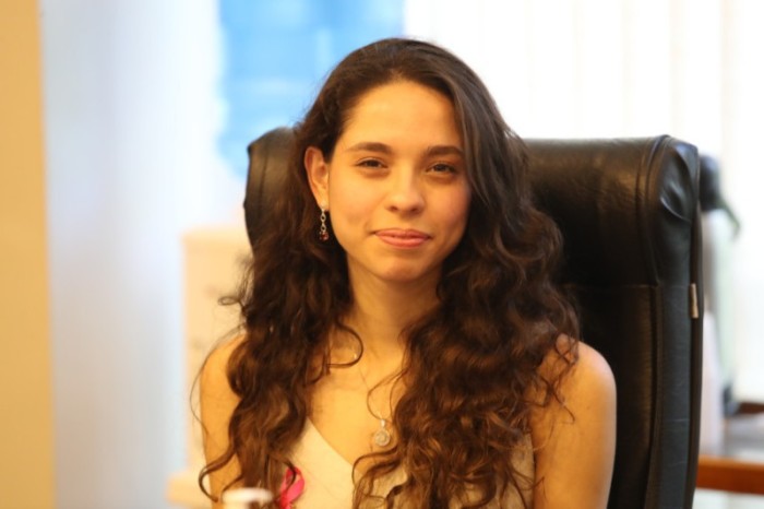 Ana Júlia (PT) é a deputada mais jovem da história da Assembleia Legislativa do Paraná. / Créditos: Orlando Kissner/Alep