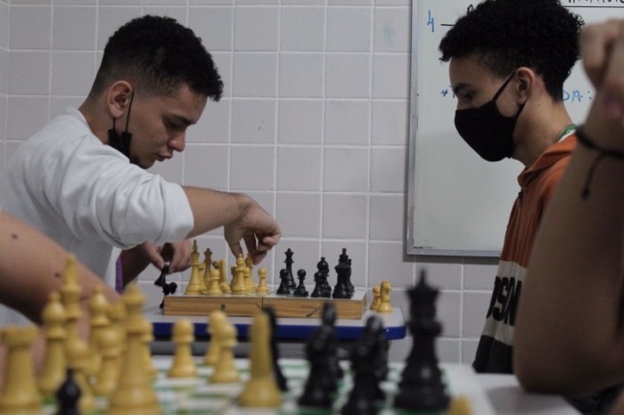 Escola da rede estadual inova nas aulas de Educação Física com circuito de práticas corporais