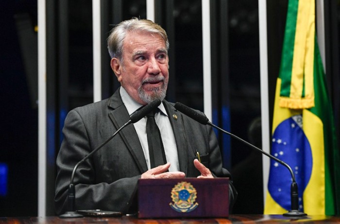 Guaracy quer regulamentar voto em trânsito para caminhoneiros e tripulantes de embarcações