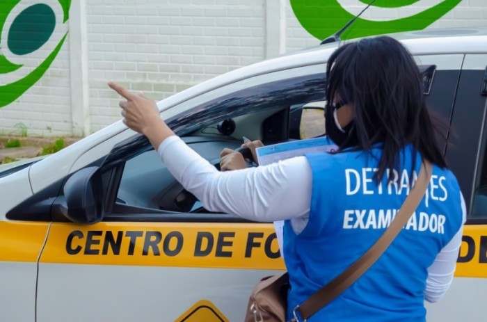 Contran prorroga por mais 12 meses o prazo para quem está tirando a CNH