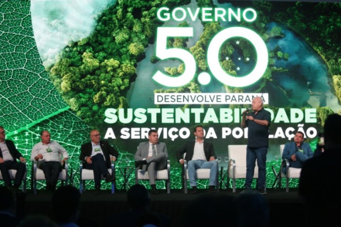 O evento, que está sendo realizado em Foz do Iguaçu, contou com a presença do governador do Estado, Carlos Massa Ratinho Junior (PSD), de deputados estaduais, secretários e prefeitos. / Créditos: Dálie Felberg/Alep