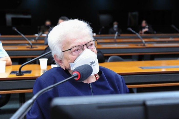 Erundina: legislações estaduais facilitam a grilagem de terras na região - (Foto: Billy Boss/Câmara dos Deputados)