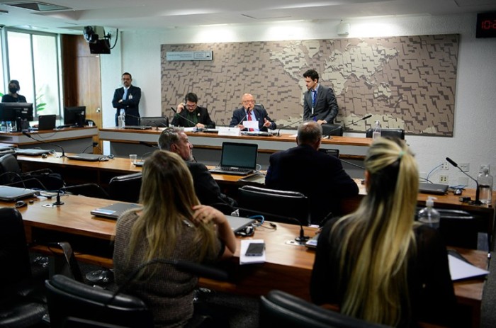 Comissão de Relações Exteriores vota dez acordos internacionais