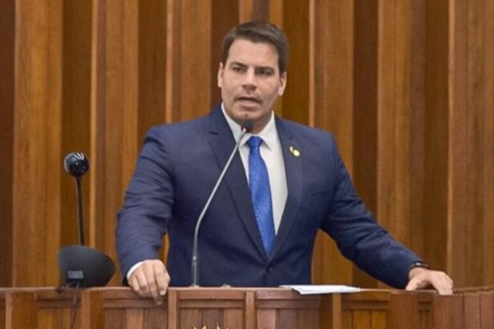 Capitão Contar solicita união de esforços para recuperar a Rodovia MS-454