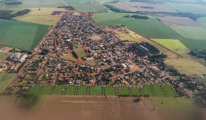 Governo vai realizar reforma de praça e quadra esportiva em Laguna Carapã