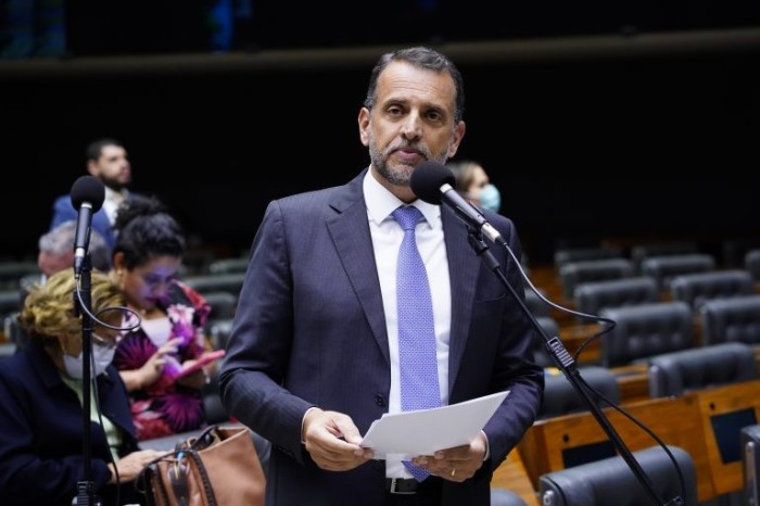 Marco Bertaiolli, relator do projeto de lei - (Foto: Pablo Valadares/Câmara do Deputados)