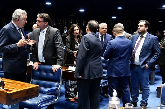 Grupo de senadores pede votação urgente contra resolução do TSE sobre desinformação em eleições