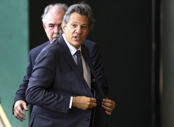 Marco fiscal e reforma tributária serão prioridades, diz Haddad