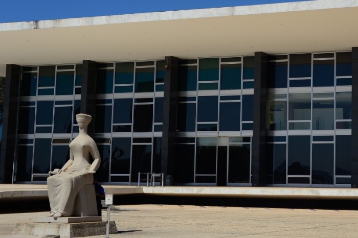 Governadores se reúnem com presidente do STF para falar de arrecadação
