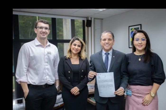 Coronel David homenageia advogados do CATRI-OAB/MS por ações em benefício da categoria