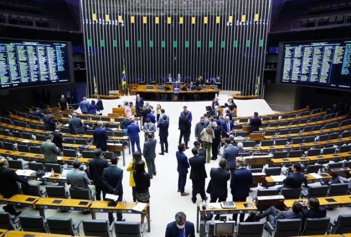 Deputados em sessão do Plenário - (Foto: Pablo Valadares/Câmara dos Deputados)