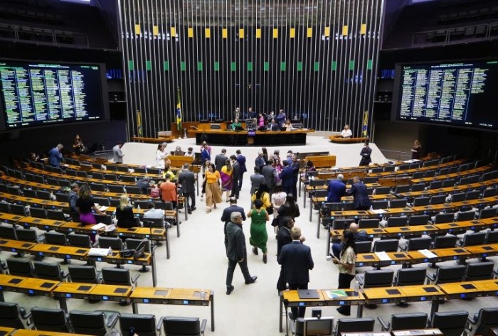 Deputados em sessão do Plenário - (Foto: Pablo Valadares/Câmara dos Deputados)