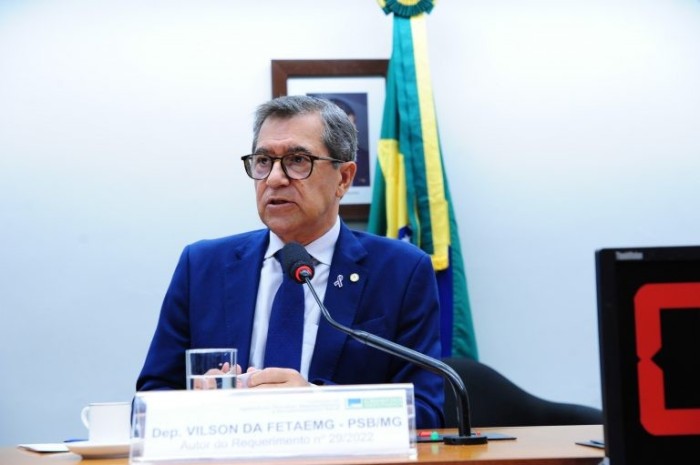Vilson da Fetaemg, recomendou a aprovação da proposta - (Foto: Billy Boss/Câmara dos Deputados)