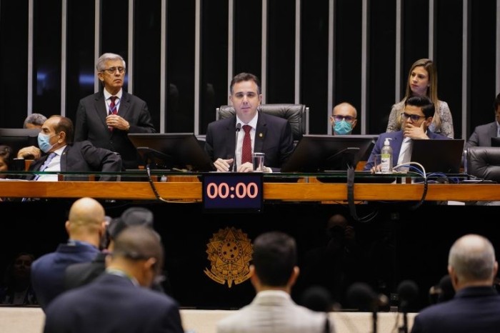 Proposta foi aprovada em sessão conjunta da Câmara e do Senado nesta sexta-feira - (Foto: Pablo Valadares/Câmara dos Deputados)