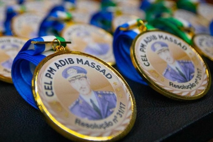 Homenageados agradecem reconhecimento de Coronel David com Medalha Coronel Adib Massad
