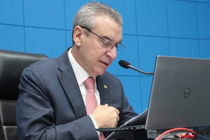 Projeto de Paulo Corrêa para divulgar fotos de desaparecidos em contas de serviços é aprov
