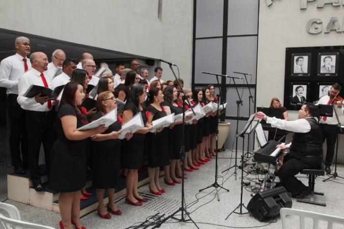 Cantata de Natal é marcada pela celebração da vida, reconhecimento e gratidão