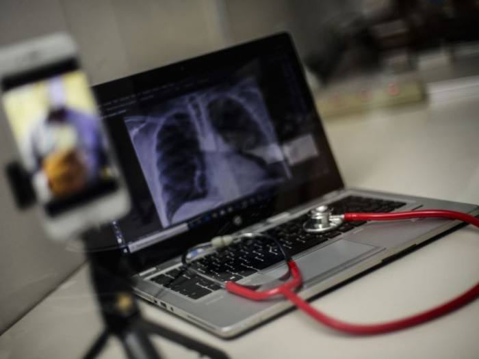 Telessaúde é a prestação de serviços de saúde à distância por meio de tecnologias da comunicação - (Foto: Marcelo Casal Jr./Agência Brasil)