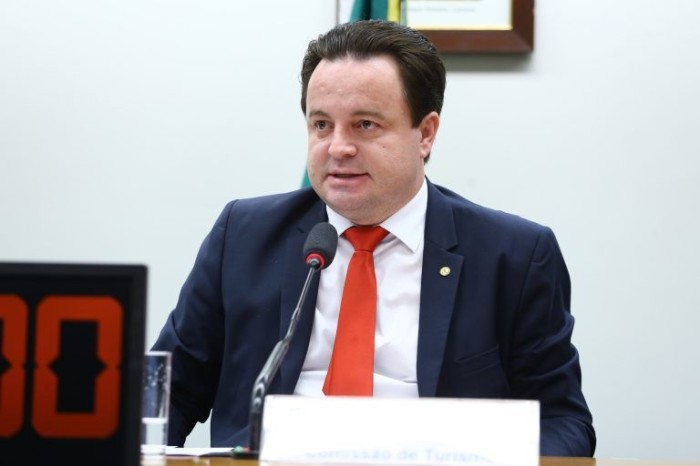 O relator Rodrigo Coelho recomendou a aprovação da proposta - (Foto: Vinicius Loures/ Câmara dos Deputados)