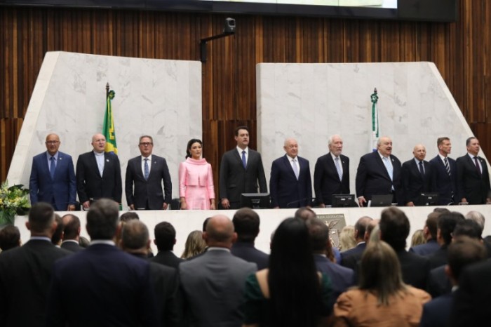 Governador e vice-governador tomam posse em sessão solene na Assembleia Legislativa / Créditos: Orlando Kissner