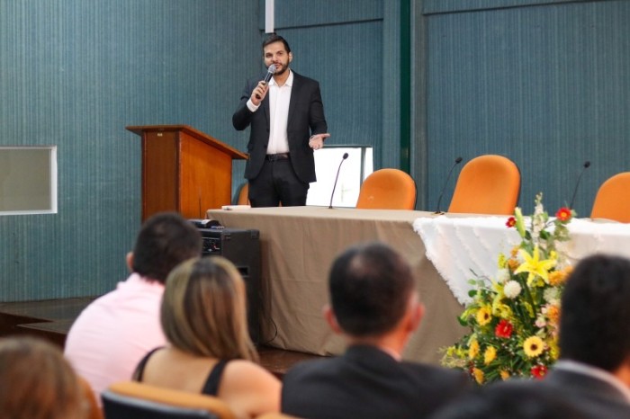 Acelera Educação: encontro de trabalho alinha parcerias com fundações nacionais