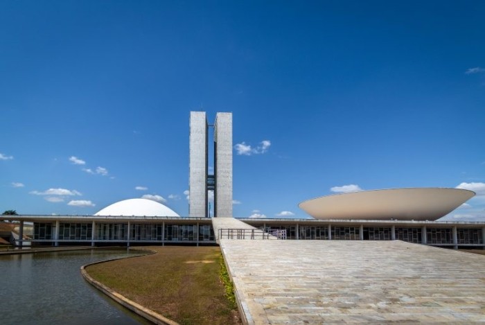 Acordos internacionais são analisados pelo Congresso Nacional - (Foto: Depositphotos)