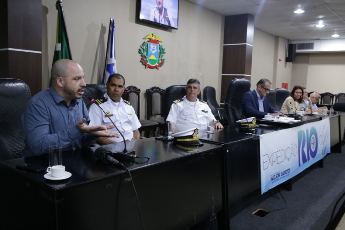 As sugestões elaboradas a partir da expedição para solucionar problemas do rio e da população que depende diretamente dele incluem a retirada de areia que fica represada no MansoFoto: Ronaldo Mazza