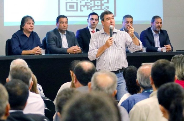 Governador diz que “contrato de gestão” deve atender a sociedade da melhor forma possível