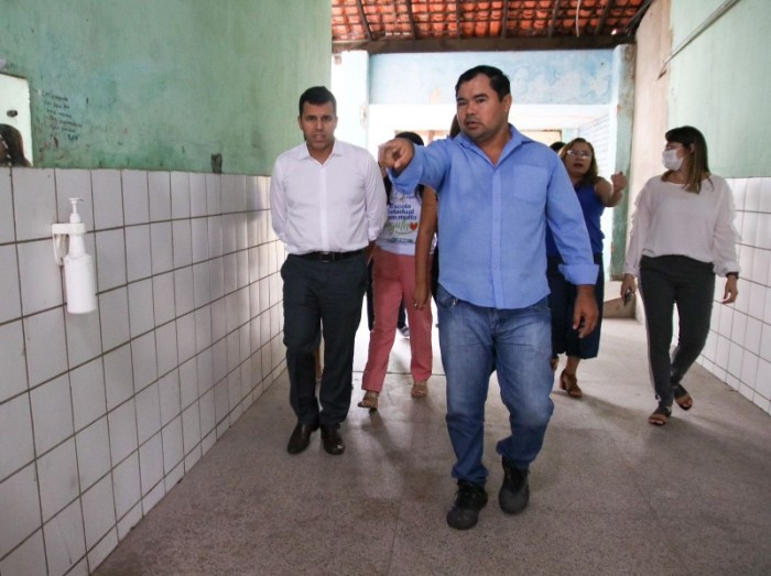 Seduc apresenta projeto de reforma da Escola Gervásio Costa à comunidade