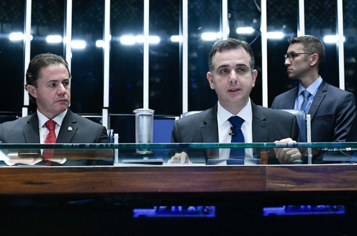Veneziano Vital do Rêgo e Rodrigo Pacheco continuam, respectivamente, nos cargos de 1º secretário e presidente da Mesa - Geraldo Magela/Agência Senado