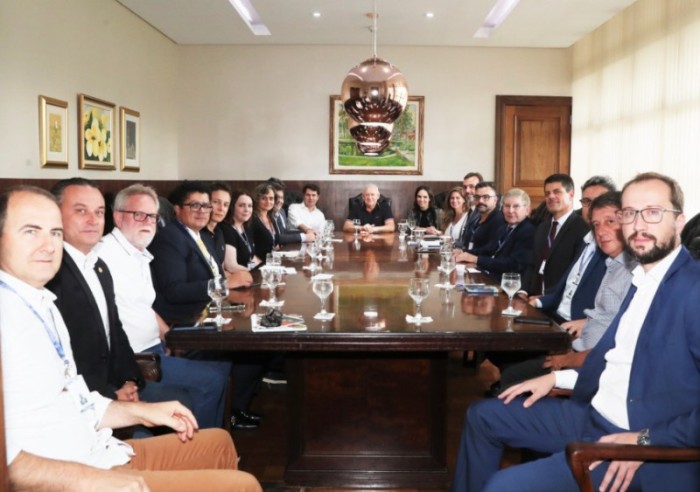 Comissão Executiva realiza primeira reunião com equipe administrativa da Assembleia Legislativa. / Créditos: Nani Góis/Alep